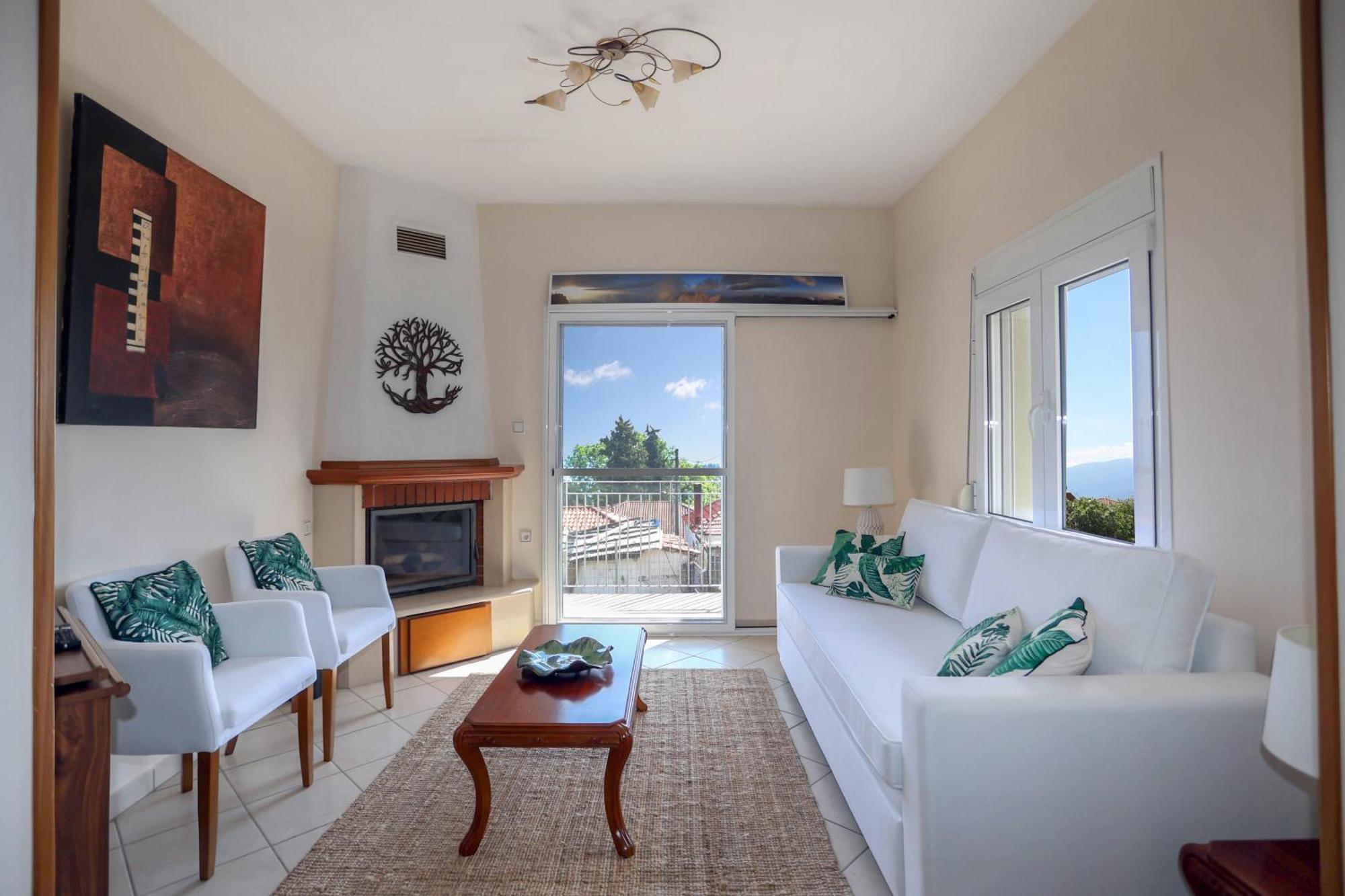 Olympus Beach Aigani Family House 外观 照片